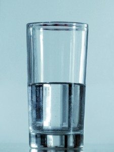 wetter water alkaline in this glass
