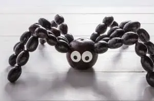 Fruit Spider healthy halloween Recipe